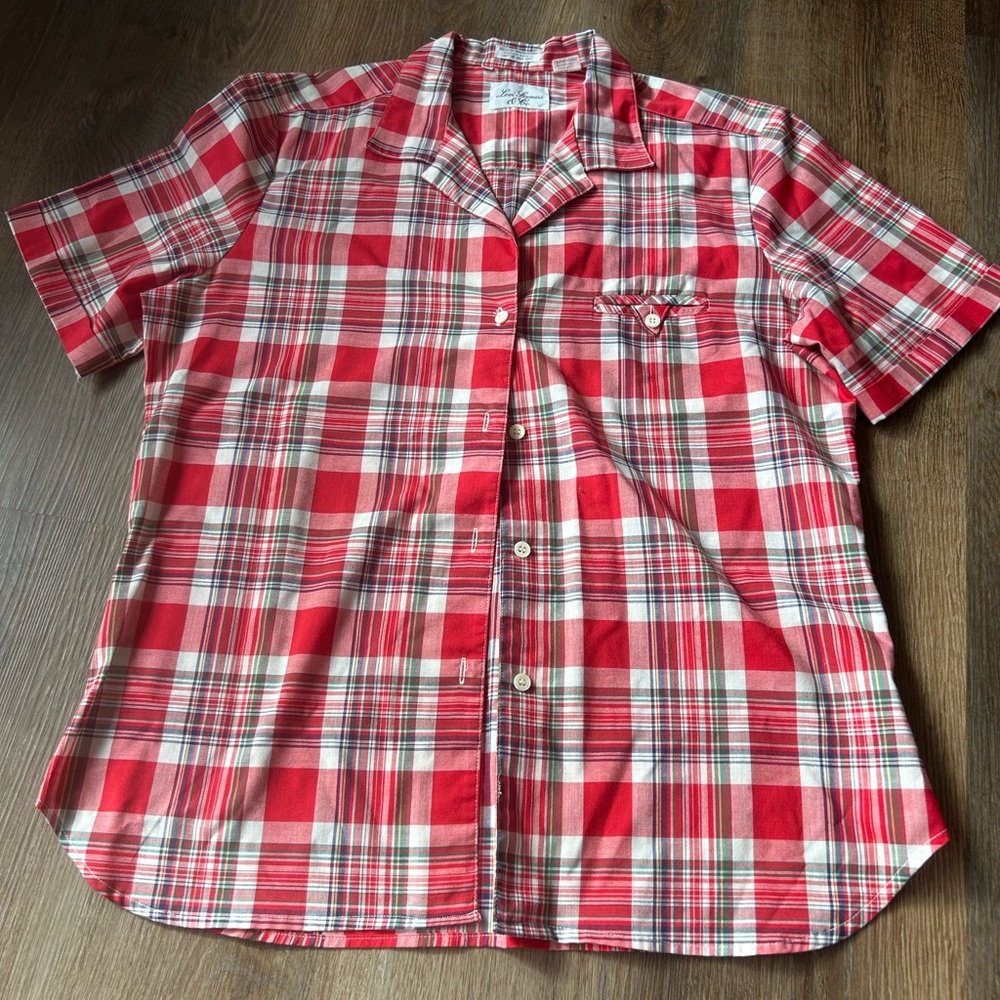 70’s vintage Levi Strauss & Co button down, size 12